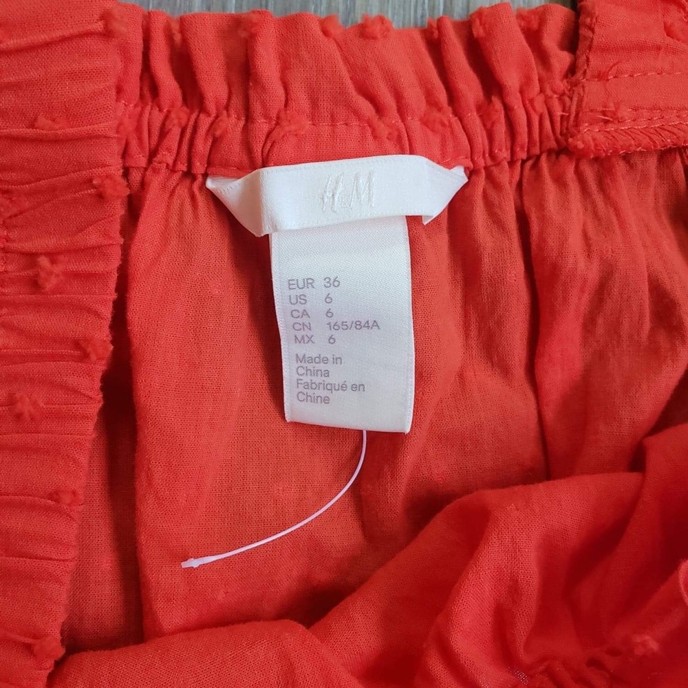 NWOT H&M OFF-THE-SHOULDER DRESS - Picture 5 of 11